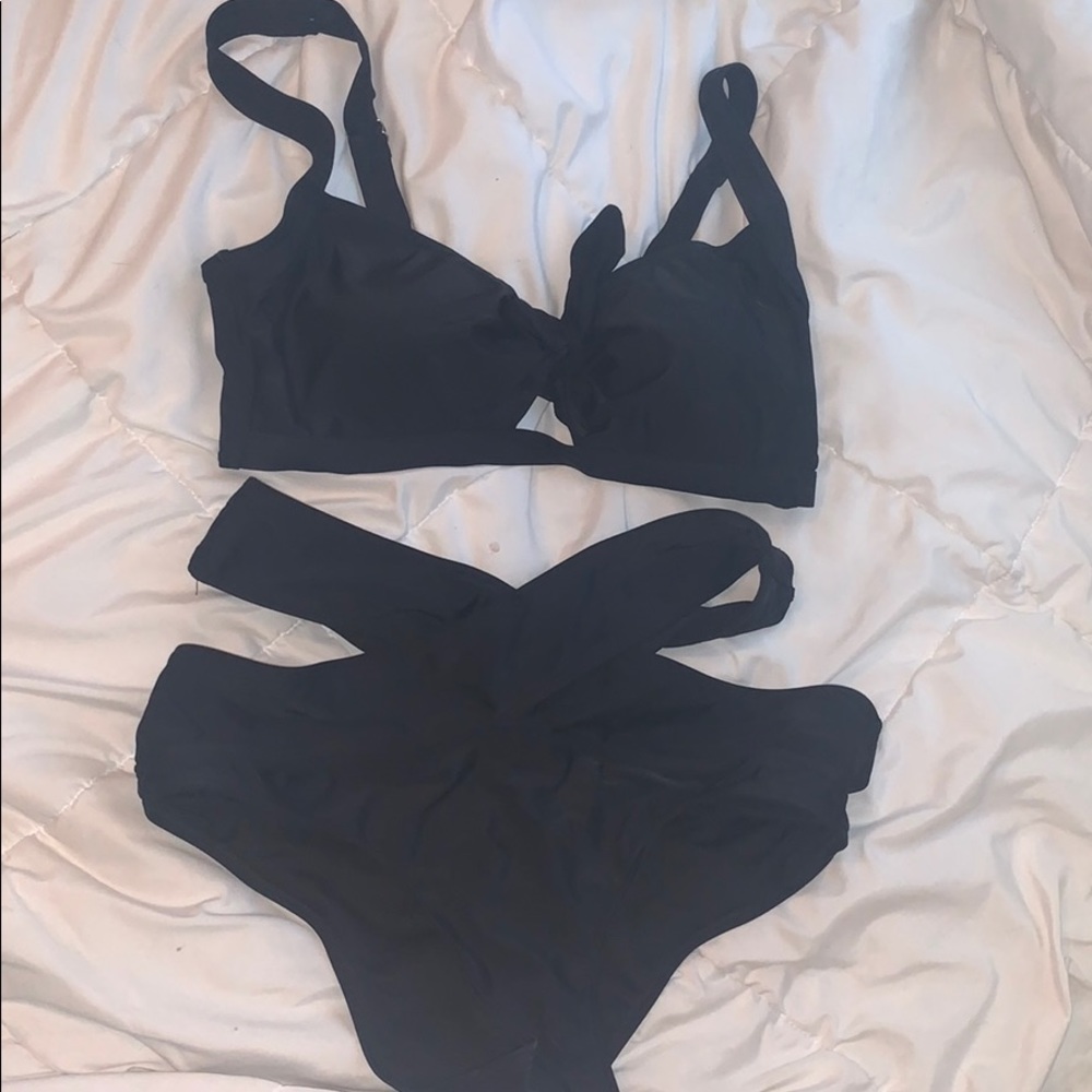 Black Bikini & Bottoms